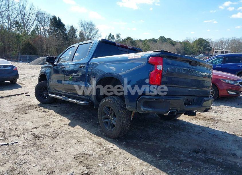 Photo 3 of 2021 Chevrolet Silverado 1500 4WD SHORT BED LT TRAIL BOSS (VIN 1GCPYFED8MZ137856)