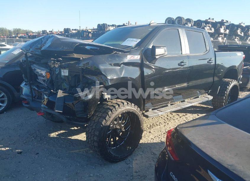 Photo 2 of 2019 Chevrolet Silverado 1500 LT TRAIL BOSS (VIN 1GCPYFED9KZ332510)