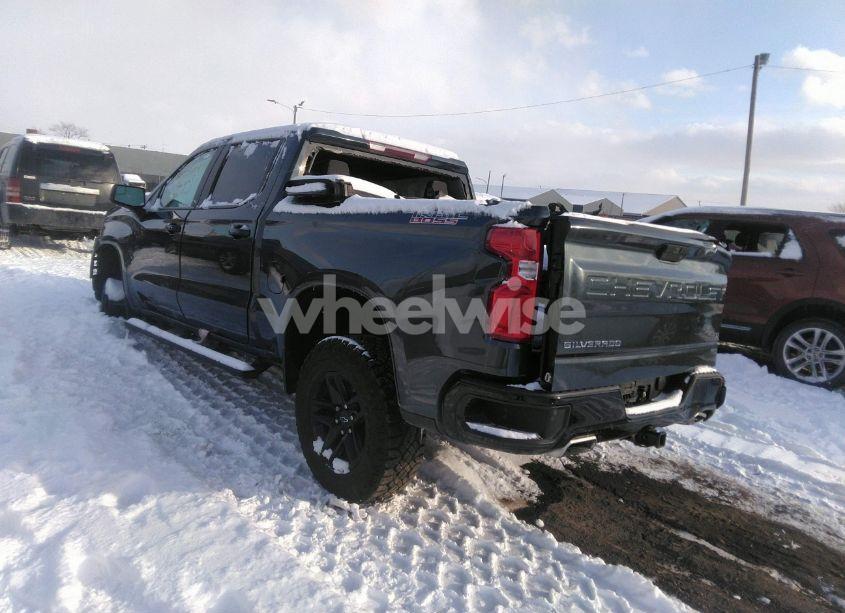 Photo 3 of 2020 Chevrolet Silverado 1500 4WD SHORT BED LT TRAIL BOSS (VIN 1GCPYFED9LZ147231)