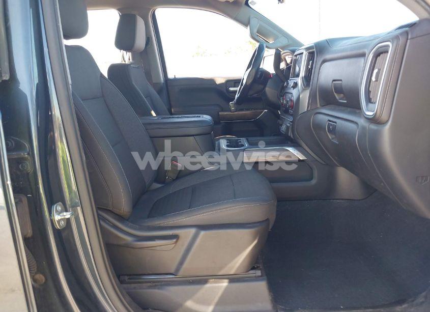 Photo 5 of 2019 Chevrolet Silverado 1500 LT TRAIL BOSS (VIN 1GCPYFEDXKZ238586)