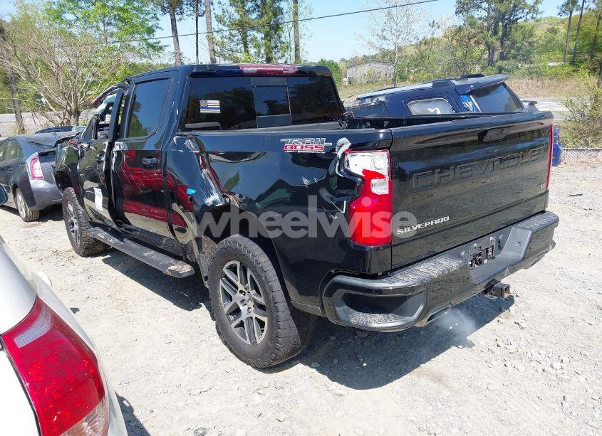 Photo 3 of 2019 Chevrolet Silverado 1500 LT TRAIL BOSS (VIN 1GCPYFEDXKZ298836)