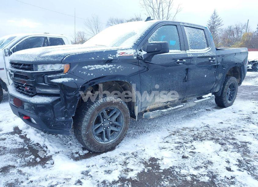 Photo 2 of 2020 Chevrolet Silverado 1500 (VIN 1GCPYFEDXLZ345848)