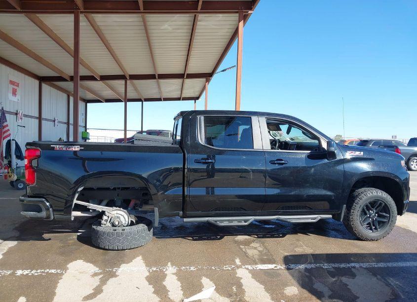 Photo 13 of 2021 Chevrolet Silverado 1500 4WD SHORT BED LT TRAIL BOSS (VIN 1GCPYFEDXMZ175945)