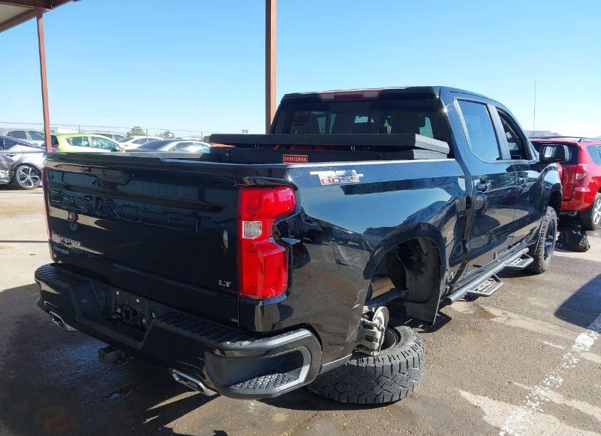 Photo 4 of 2021 Chevrolet Silverado 1500 4WD SHORT BED LT TRAIL BOSS (VIN 1GCPYFEDXMZ175945)