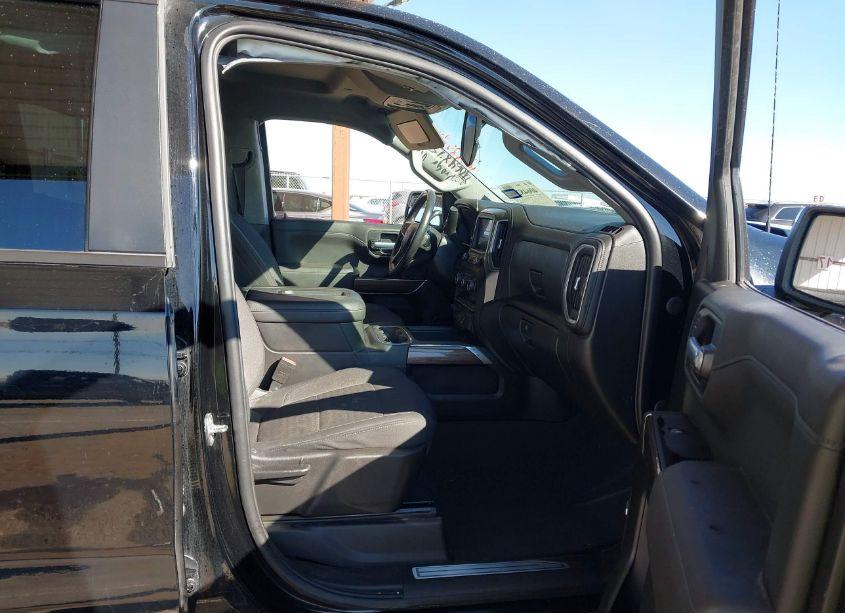 Photo 5 of 2021 Chevrolet Silverado 1500 4WD SHORT BED LT TRAIL BOSS (VIN 1GCPYFEDXMZ175945)