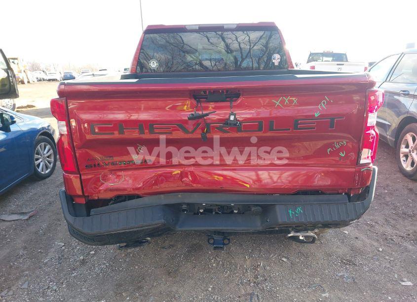 Photo 6 of 2021 Chevrolet Silverado 1500 4WD SHORT BED LT TRAIL BOSS (VIN 1GCPYFEDXMZ394940)