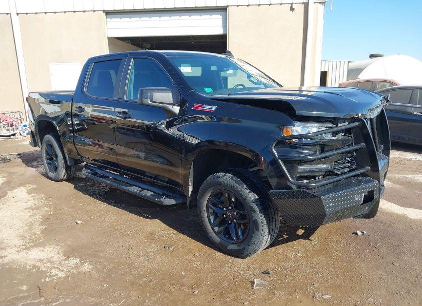 2020 Chevrolet Silverado 1500 4WD SHORT BED LT TRAIL BOSS (VIN 1GCPYFEL7LZ300079) main photo