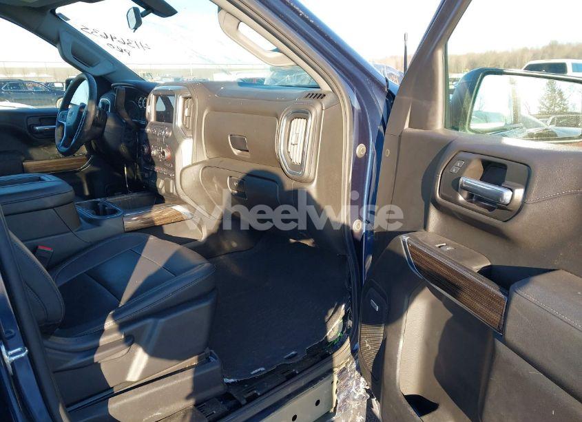 Photo 5 of 2021 Chevrolet Silverado 1500 4WD SHORT BED LT TRAIL BOSS (VIN 1GCPYFEL9MZ364089)