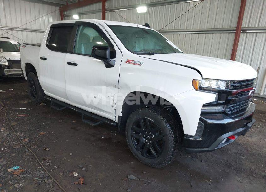 2022 Chevrolet Silverado 1500 LTD 4WD SHORT BED LT TRAIL BOSS (VIN 1GCPYFEL9NZ166646) main photo