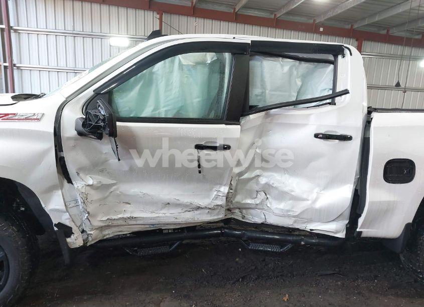Photo 14 of 2022 Chevrolet Silverado 1500 LTD 4WD SHORT BED LT TRAIL BOSS (VIN 1GCPYFEL9NZ166646)