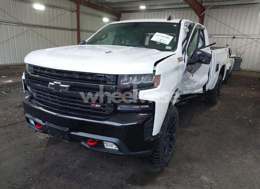 Photo 2 of 2022 Chevrolet Silverado 1500 LTD 4WD SHORT BED LT TRAIL BOSS (VIN 1GCPYFEL9NZ166646)
