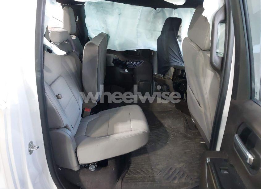 Photo 8 of 2022 Chevrolet Silverado 1500 LTD 4WD SHORT BED LT TRAIL BOSS (VIN 1GCPYFEL9NZ166646)