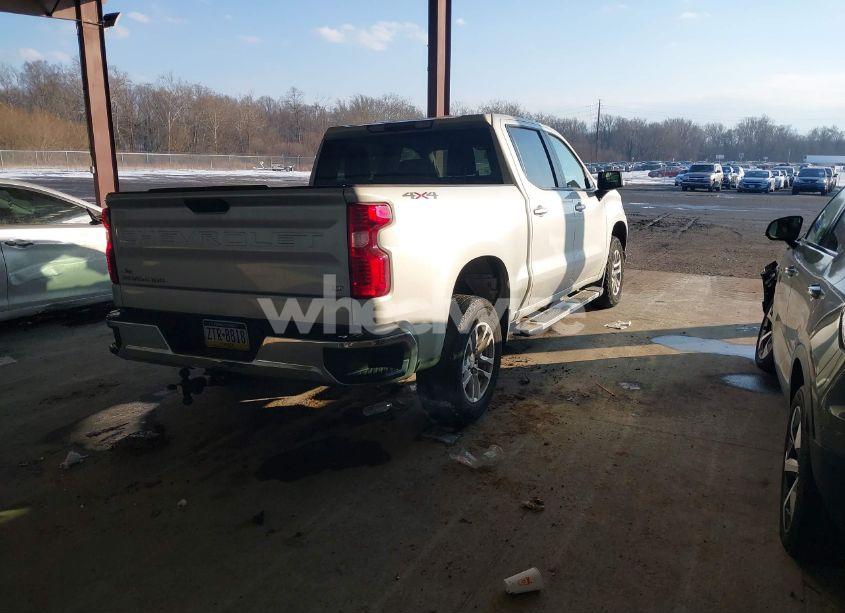 Photo 4 of 2021 Chevrolet Silverado 1500 4WD SHORT BED LT WITH 2FL (VIN 1GCPYJEK2MZ453268)