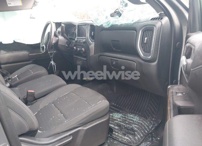 Photo 5 of 2022 Chevrolet Silverado 1500 LTD 4WD SHORT BED LT WITH 2FL (VIN 1GCPYJEK2NZ165316)