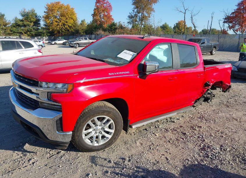 Photo 2 of 2021 Chevrolet Silverado 1500 4WD SHORT BED LT WITH 2FL (VIN 1GCPYJEK6MZ435422)