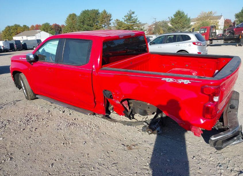 Photo 3 of 2021 Chevrolet Silverado 1500 4WD SHORT BED LT WITH 2FL (VIN 1GCPYJEK6MZ435422)