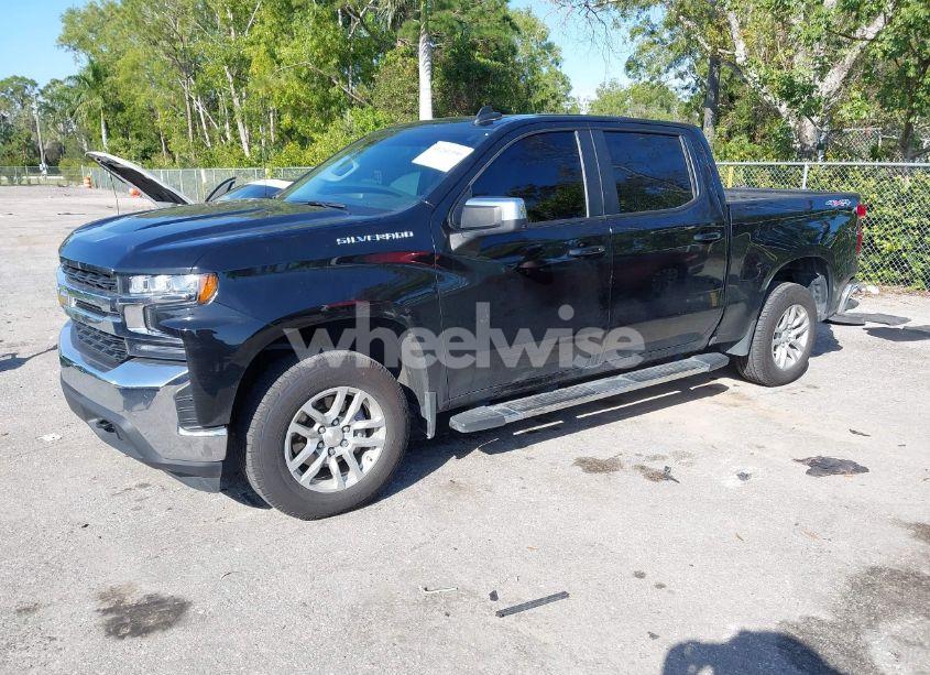 Photo 2 of 2021 Chevrolet Silverado 1500 4WD SHORT BED LT WITH 2FL (VIN 1GCPYJEKXMZ389271)