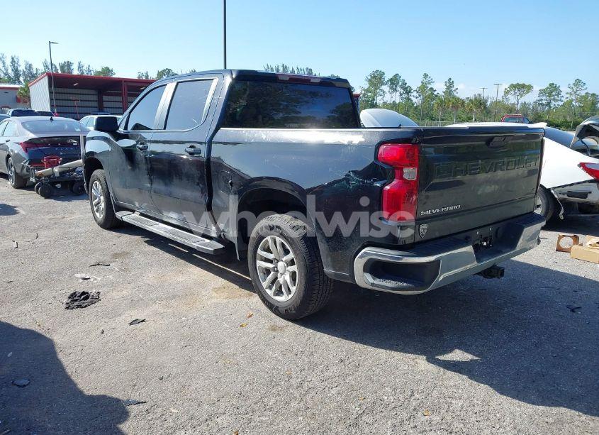 Photo 3 of 2021 Chevrolet Silverado 1500 4WD SHORT BED LT WITH 2FL (VIN 1GCPYJEKXMZ389271)