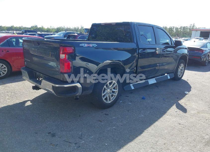 Photo 4 of 2021 Chevrolet Silverado 1500 4WD SHORT BED LT WITH 2FL (VIN 1GCPYJEKXMZ389271)