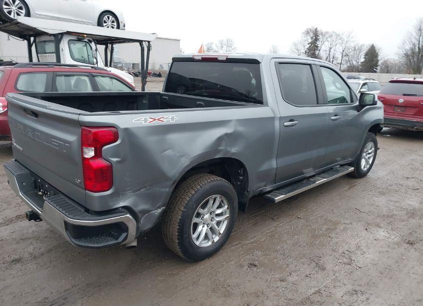 Photo 4 of 2021 Chevrolet Silverado 1500 4WD SHORT BED LT WITH 2FL (VIN 1GCPYJEKXMZ447718)