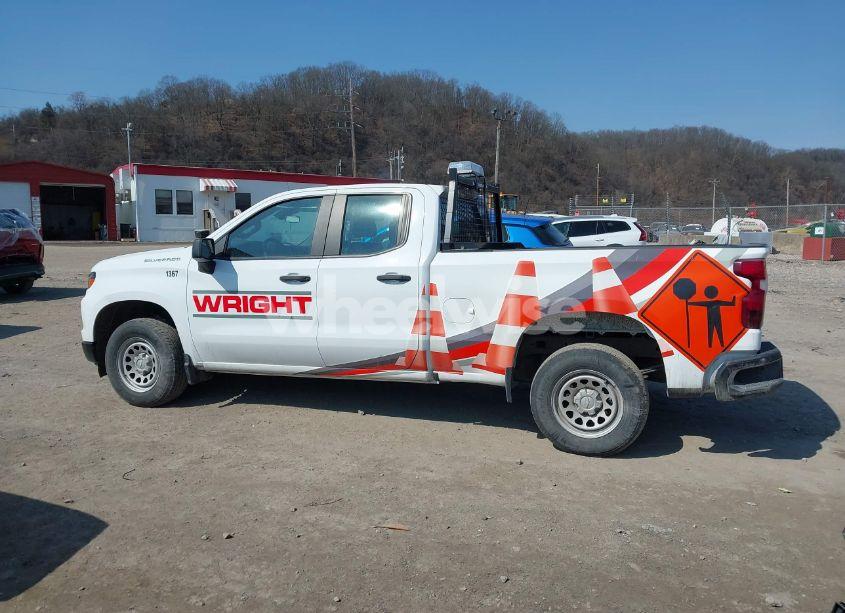 Photo 14 of 2022 Chevrolet Silverado 1500 2WD DOUBLE CAB STANDARD BED WT (VIN 1GCRAAEK0NZ528967)
