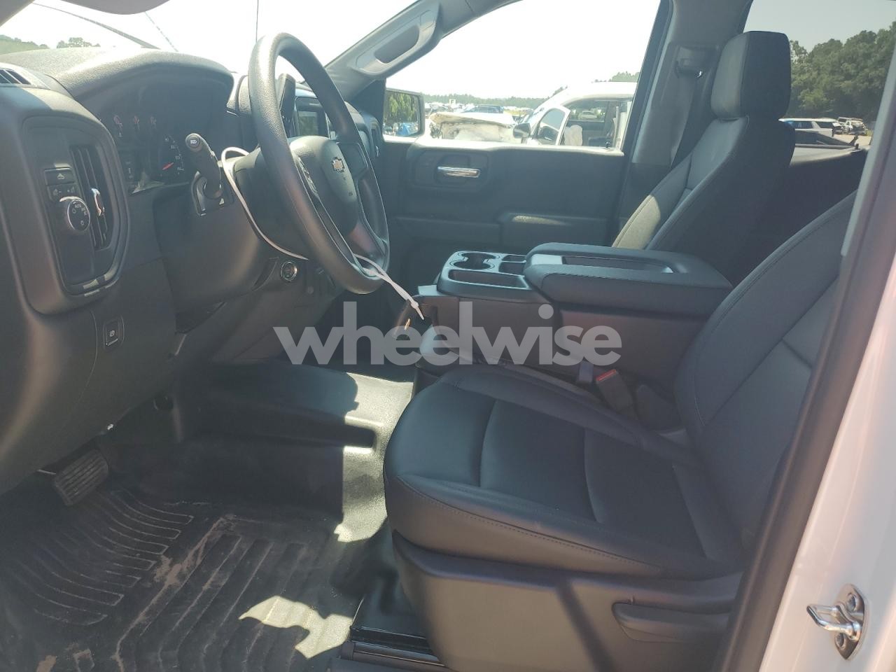 Photo 7 of 2025 CHEVROLET SILVERADO C1500 (VIN 1GCRAAEK7SZ287629)