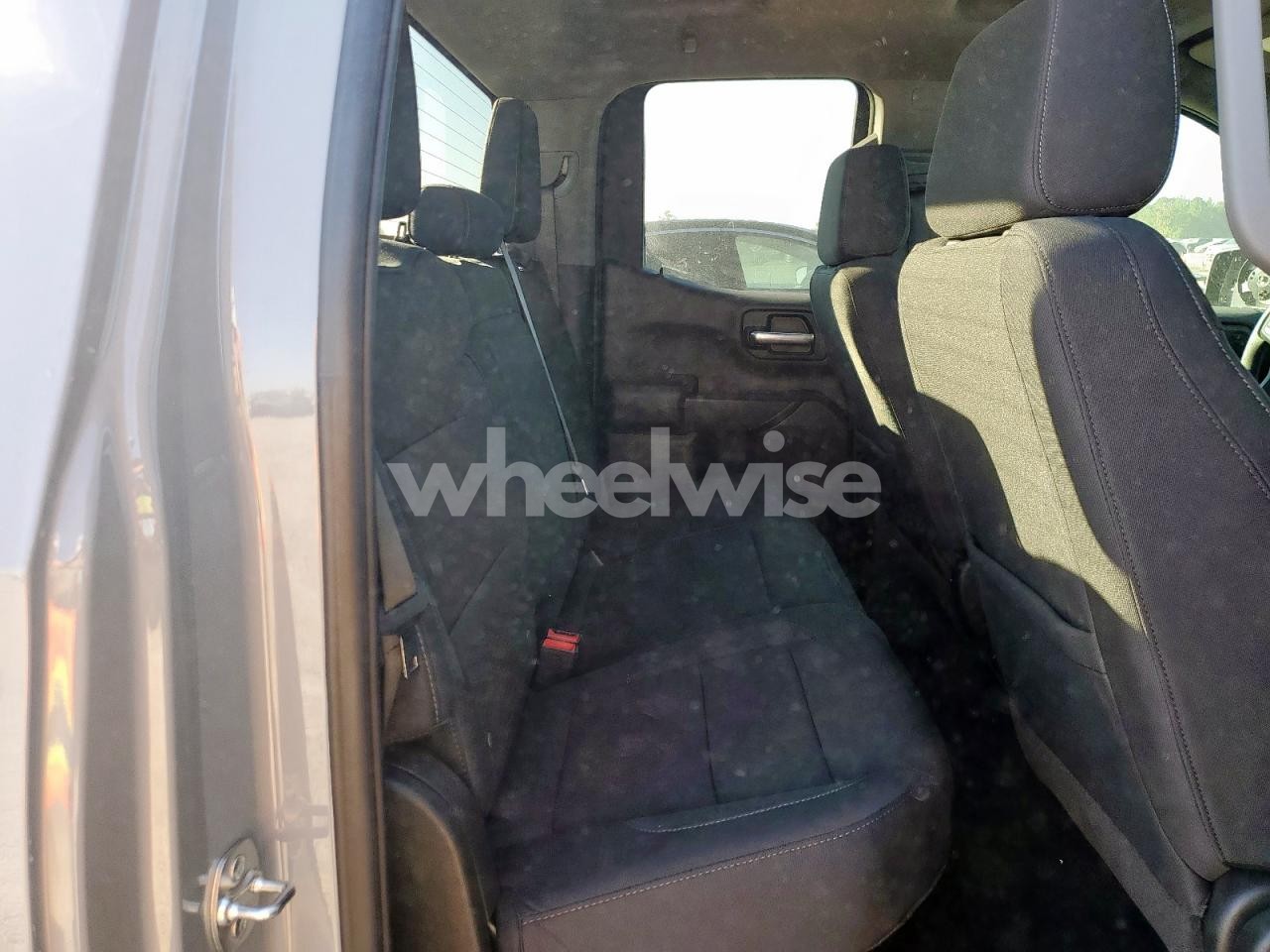 Photo 10 of 2025 CHEVROLET SILVERADO C1500 CUSTOM (VIN 1GCRABEK0SZ251397)