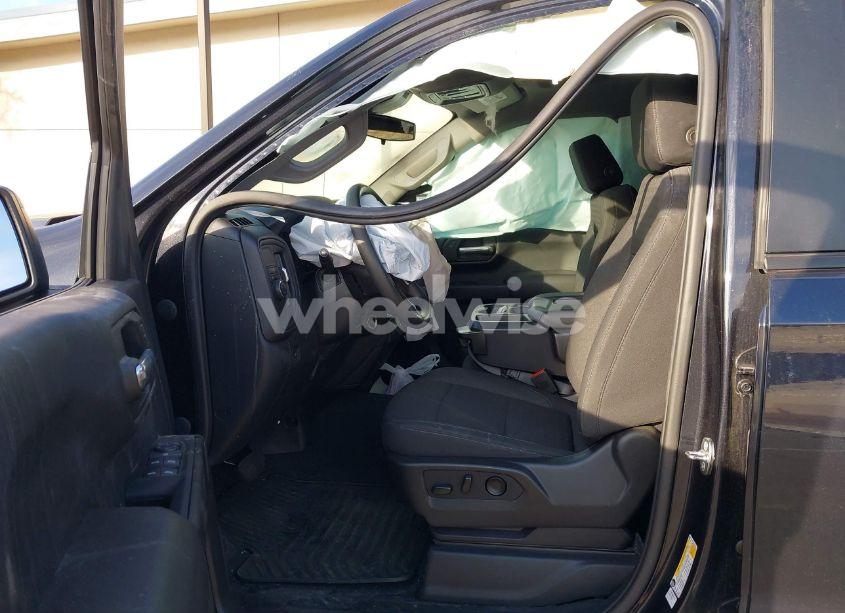 Photo 5 of 2023 Chevrolet Silverado 1500 2WD DOUBLE CAB STANDARD BED CUSTOM (VIN 1GCRABEK4PZ256528)