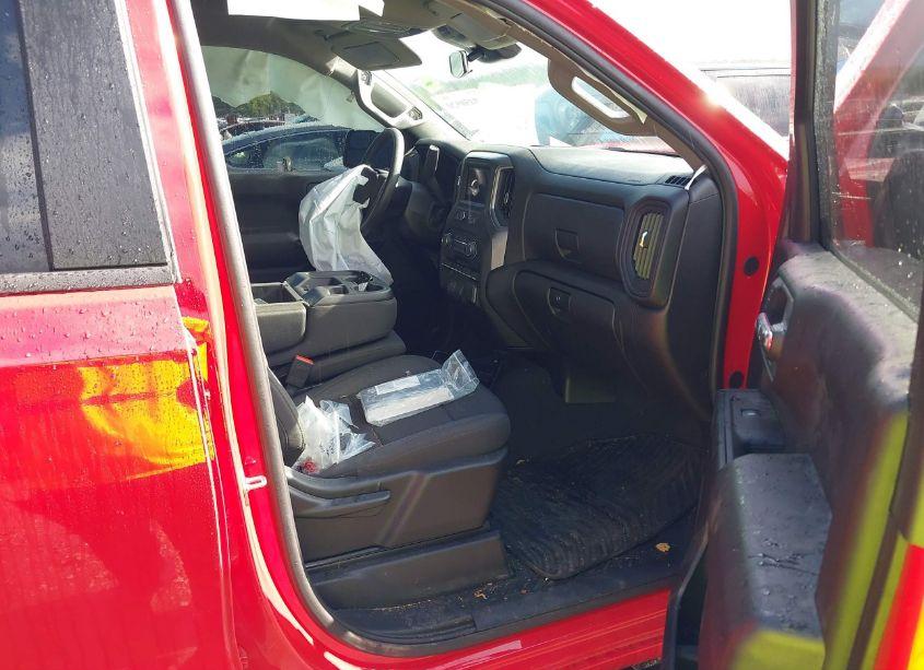 Photo 5 of 2024 Chevrolet Silverado 1500 2WD DOUBLE CAB STANDARD BED CUSTOM (VIN 1GCRABEK5RZ185651)