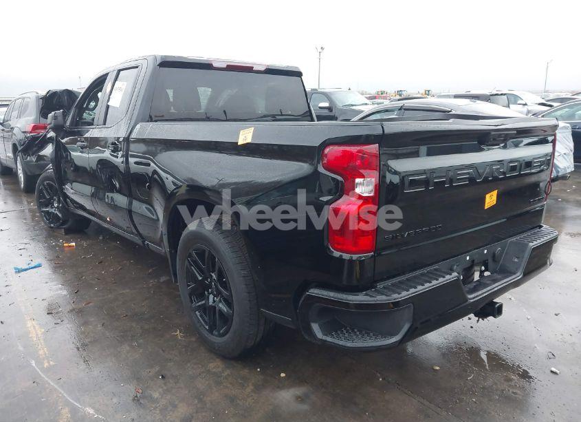 Photo 3 of 2025 Chevrolet Silverado 1500 2WD STANDARD BED CUSTOM (VIN 1GCRABEK6SZ117431)