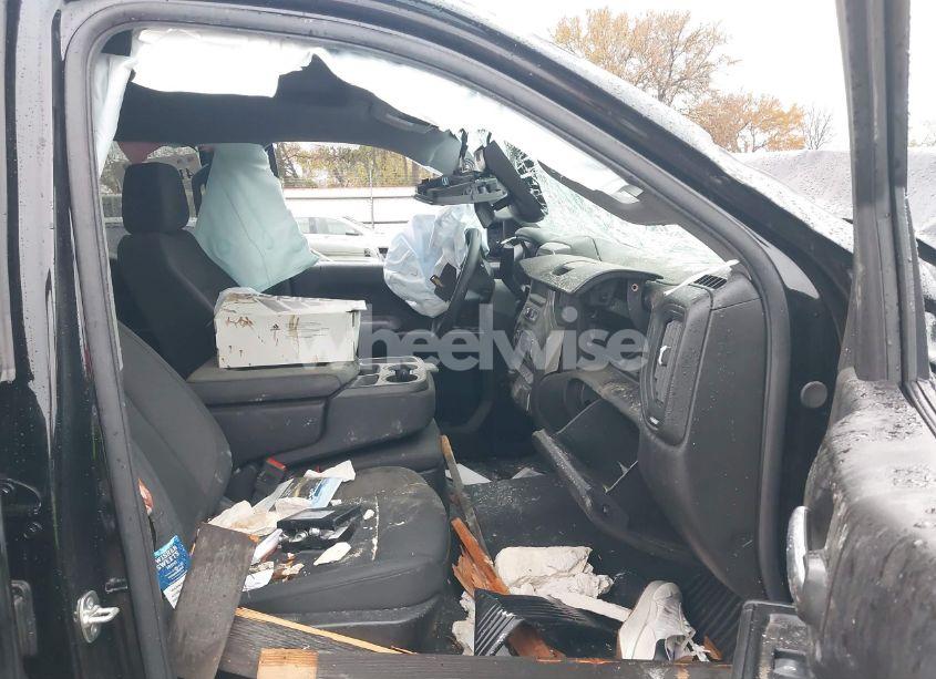 Photo 5 of 2025 Chevrolet Silverado 1500 2WD STANDARD BED CUSTOM (VIN 1GCRABEK6SZ117431)