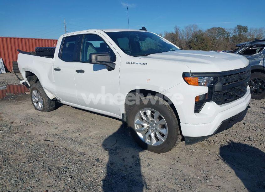 2023 Chevrolet Silverado 1500 2WD DOUBLE CAB STANDARD BED CUSTOM (VIN 1GCRABEK7PZ262632) main photo