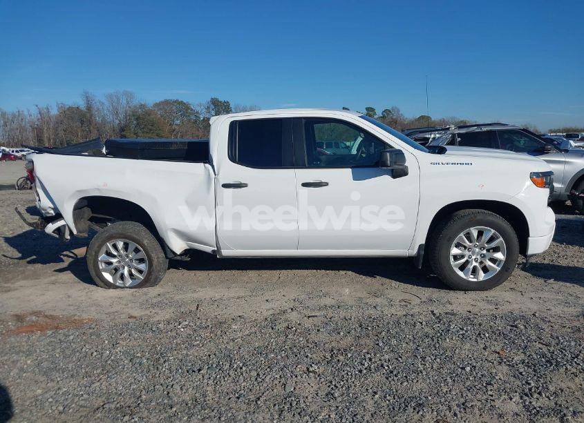 Photo 13 of 2023 Chevrolet Silverado 1500 2WD DOUBLE CAB STANDARD BED CUSTOM (VIN 1GCRABEK7PZ262632)