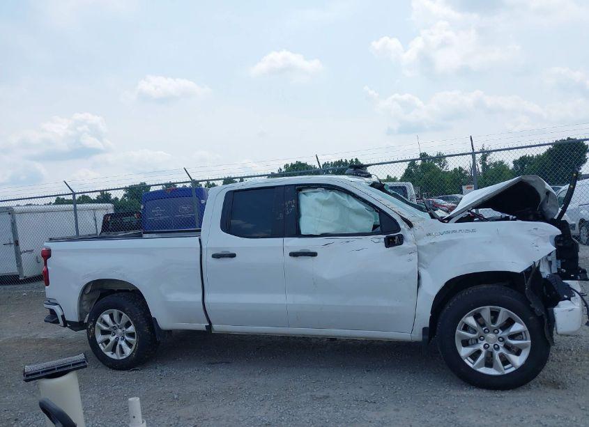 Photo 13 of 2024 Chevrolet Silverado 1500 2WD DOUBLE CAB STANDARD BED CUSTOM (VIN 1GCRABEK8RZ138033)