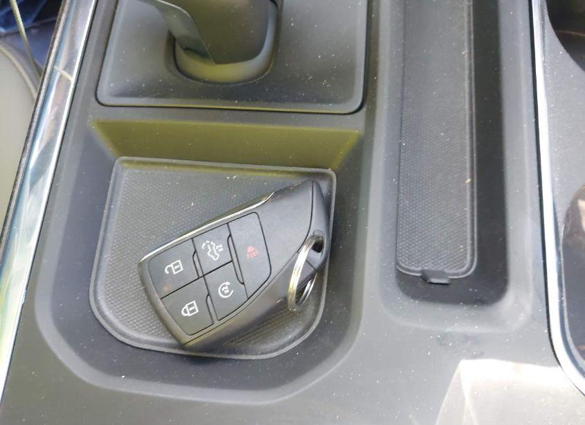Photo 11 of 2022 Chevrolet Silverado 1500 2WD STANDARD BED LT (VIN 1GCRACEDXNZ565120)