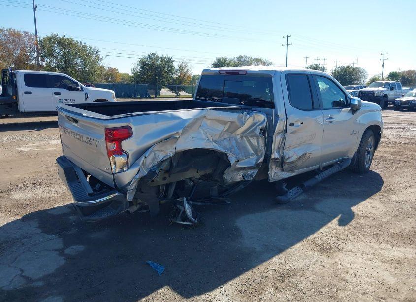 Photo 4 of 2022 Chevrolet Silverado 1500 2WD STANDARD BED LT (VIN 1GCRACEDXNZ565120)