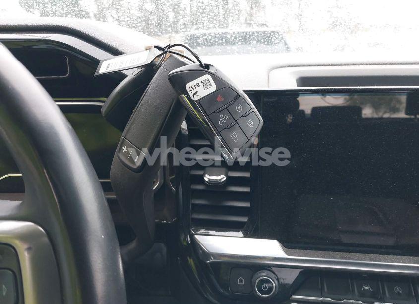 Photo 11 of 2023 Chevrolet Silverado 1500 2WD DOUBLE CAB STANDARD BED LT (VIN 1GCRACEK1PZ271994)