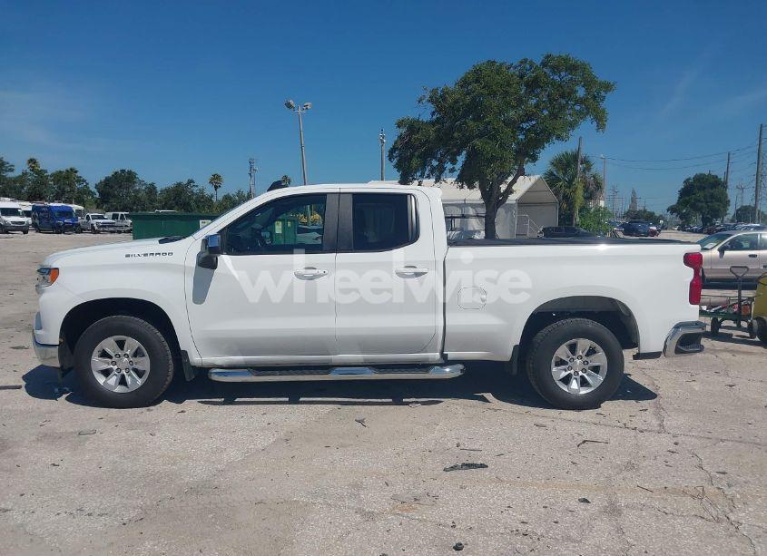 Photo 14 of 2023 Chevrolet Silverado 1500 2WD DOUBLE CAB STANDARD BED LT (VIN 1GCRACEK4PZ206542)