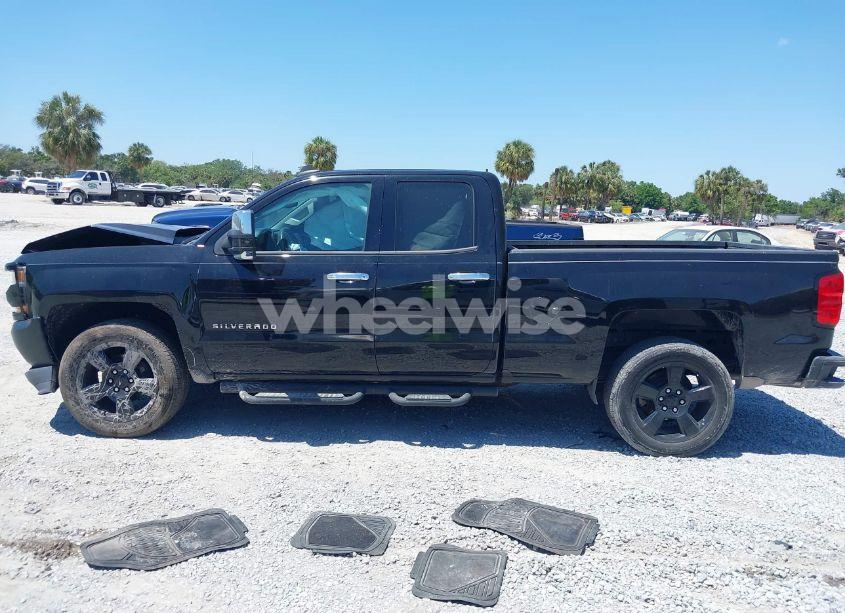 Photo 14 of 2017 Chevrolet Silverado 1500 WT (VIN 1GCRCNEC1HZ337363)
