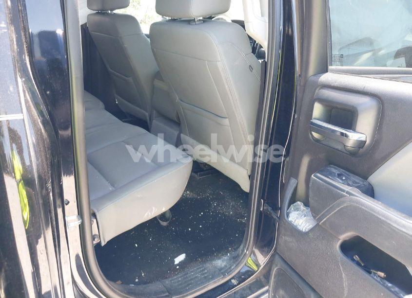 Photo 8 of 2017 Chevrolet Silverado 1500 WT (VIN 1GCRCNEC1HZ337363)