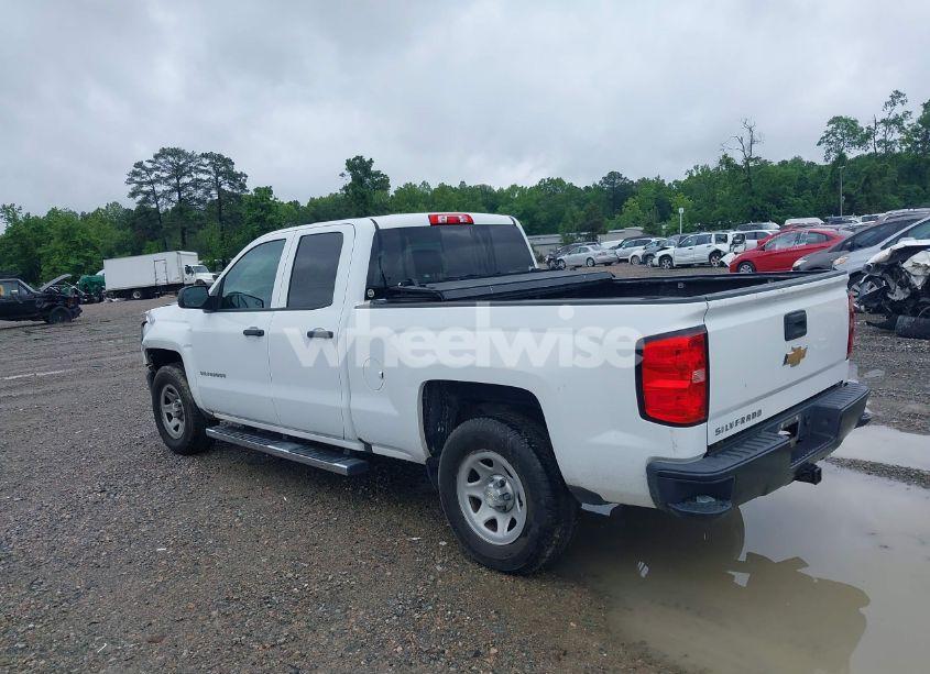 Photo 3 of 2017 Chevrolet Silverado 1500 WT (VIN 1GCRCNEC2HZ182824)