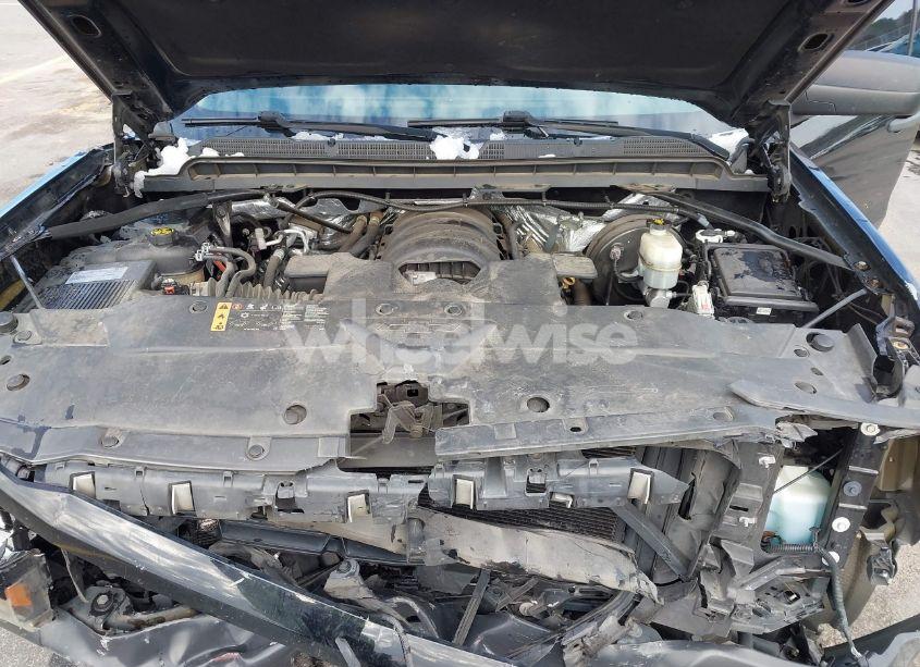 Photo 10 of 2018 Chevrolet Silverado 1500 WT (VIN 1GCRCNEC2JZ130972)