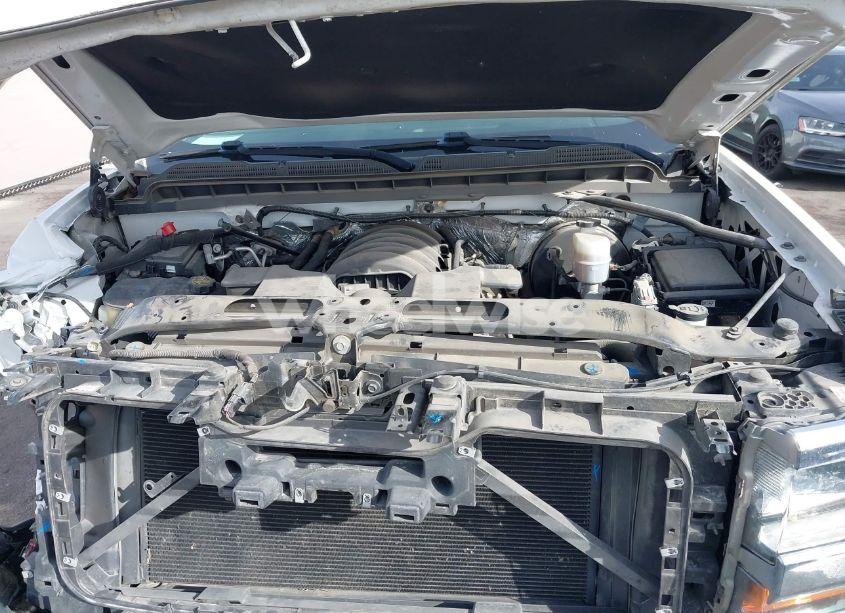 Photo 10 of 2018 Chevrolet Silverado 1500 WT (VIN 1GCRCNEC4JZ250904)