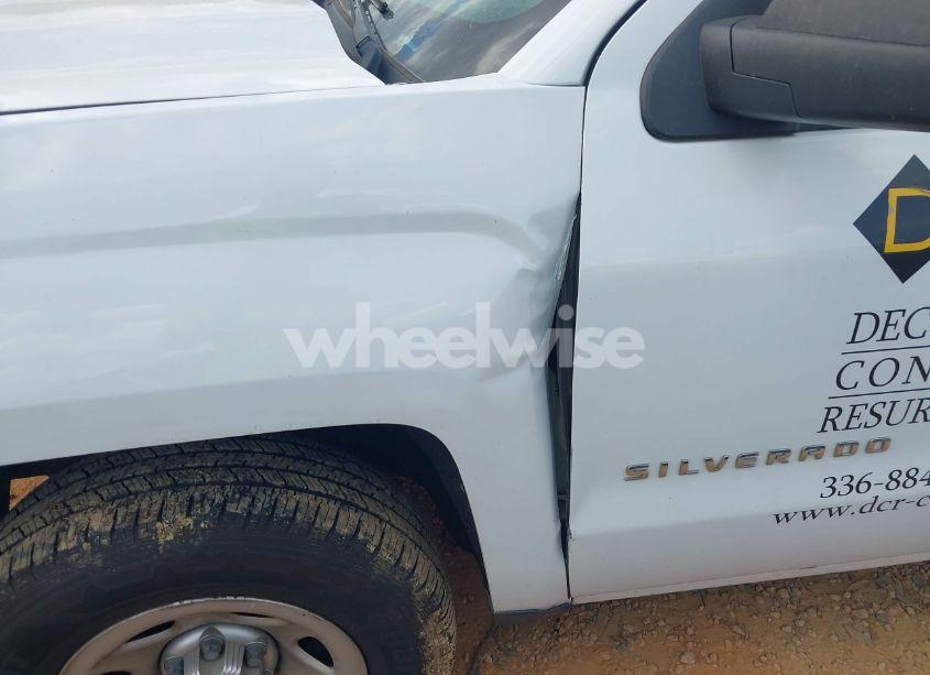 Photo 6 of 2017 Chevrolet Silverado C1500/C1500 LS (VIN 1GCRCNEC5HZ299328)