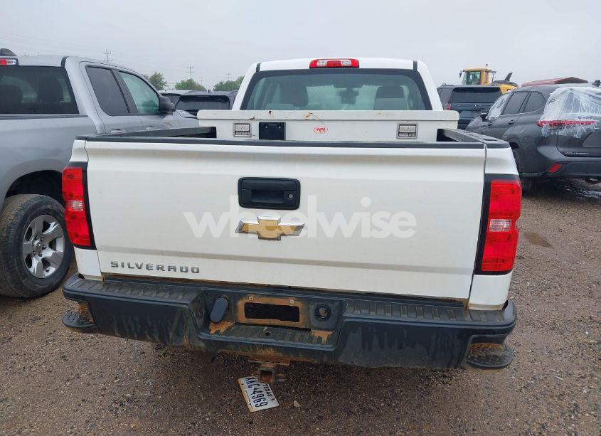 Photo 16 of 2018 Chevrolet Silverado 1500 WT (VIN 1GCRCNEC5JZ241810)
