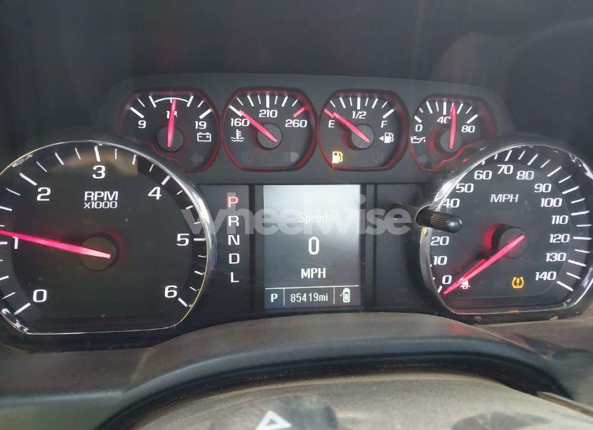 Photo 7 of 2018 Chevrolet Silverado 1500 WT (VIN 1GCRCNEC5JZ241810)