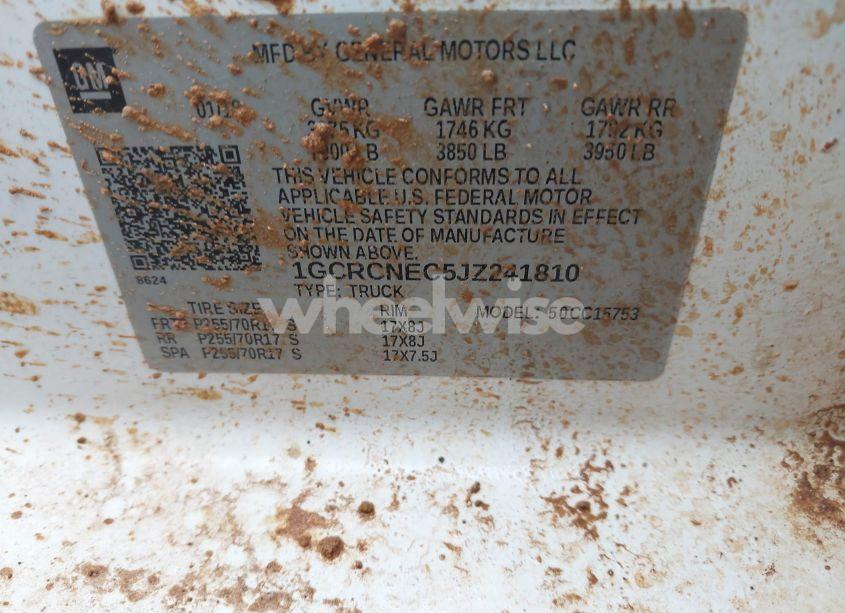 Photo 9 of 2018 Chevrolet Silverado 1500 WT (VIN 1GCRCNEC5JZ241810)