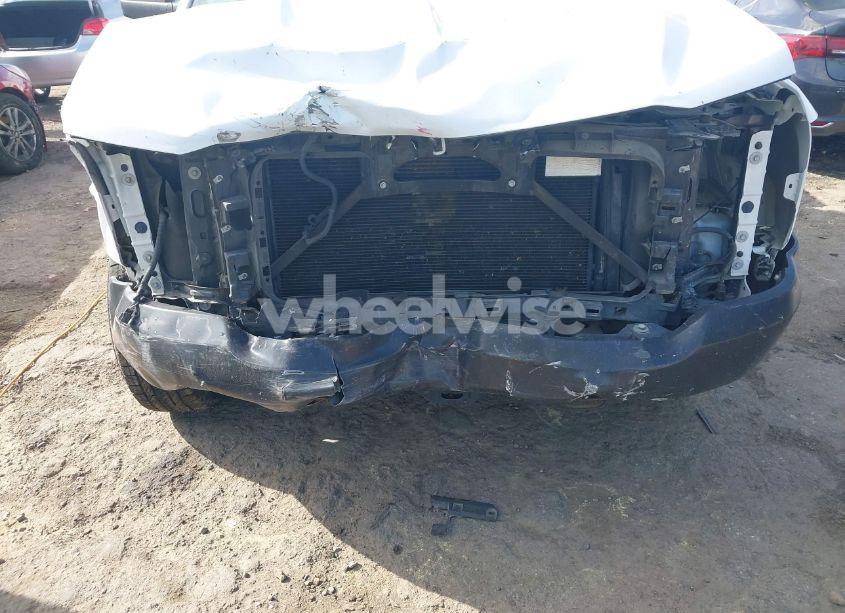 Photo 6 of 2016 Chevrolet Silverado 1500 WT (VIN 1GCRCNEC8GZ355874)