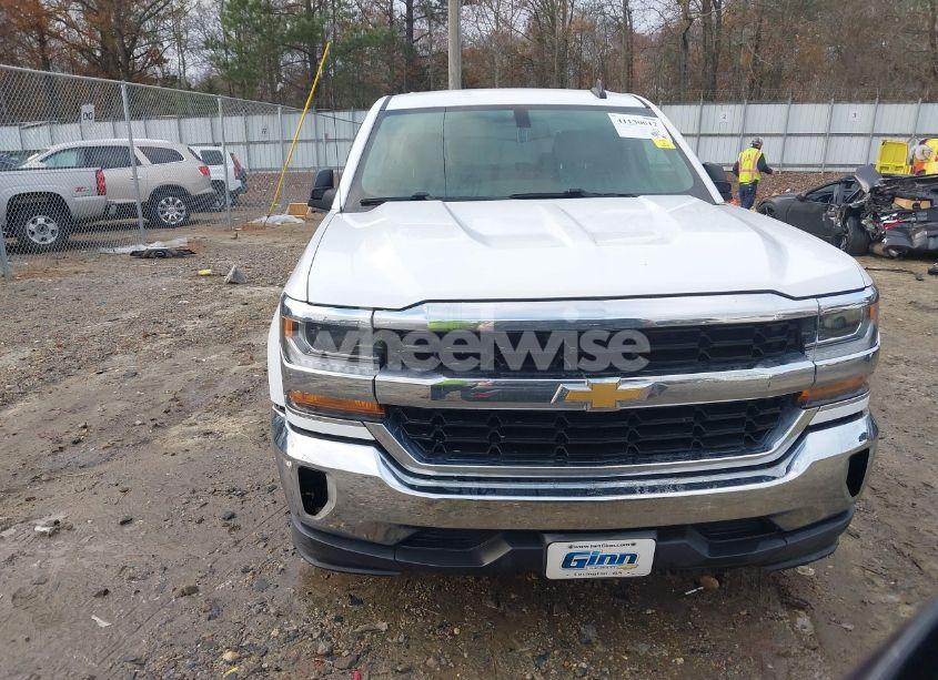 Photo 12 of 2018 Chevrolet Silverado 1500 LS (VIN 1GCRCNEC8JZ353680)