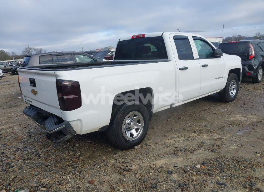 Photo 4 of 2018 Chevrolet Silverado 1500 LS (VIN 1GCRCNEC8JZ353680)